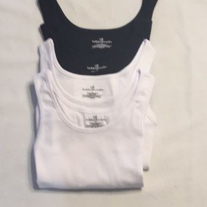 BLACK OR WHITE TANK